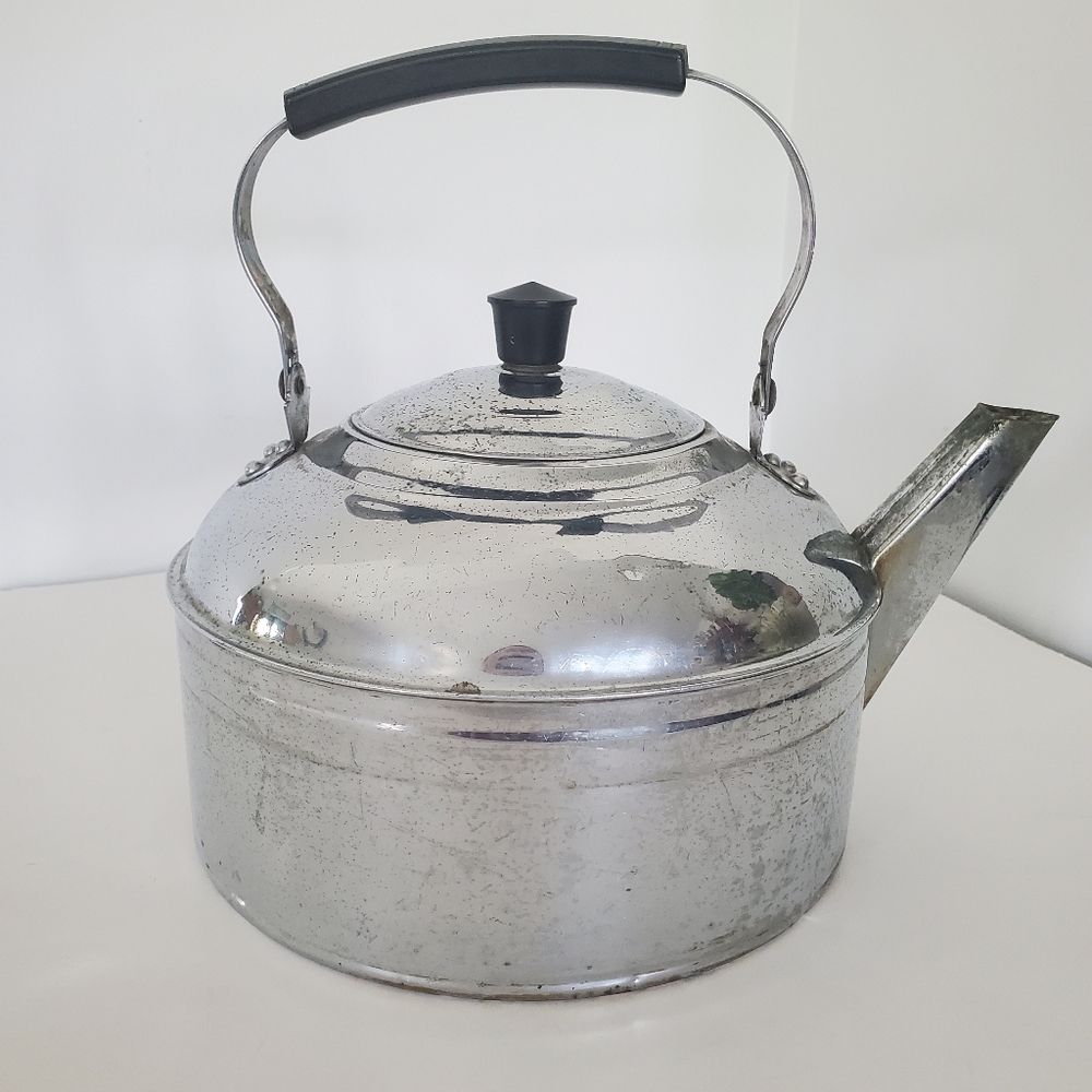 VTG 1801 Revere Ware Solid Copper Chrome Plated Kettle Heat Safe Handle CHARMING